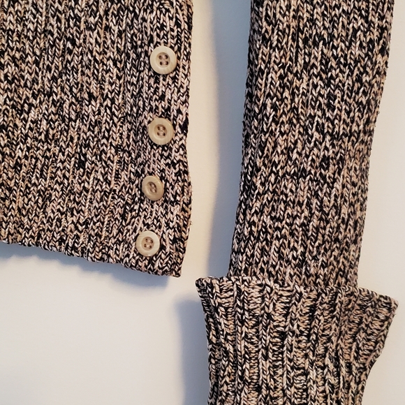 Geoffrey Beene Turtleneck Sweater - Picture 2 of 5